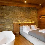 Yalyna - в карпатах із чаном-джакузі Chalet
