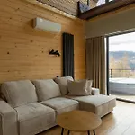 Chalet Yalyna - в карпатах із чаном-джакузі *