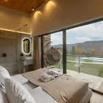 Chalet Yalyna - в карпатах із чаном-джакузі Slawske